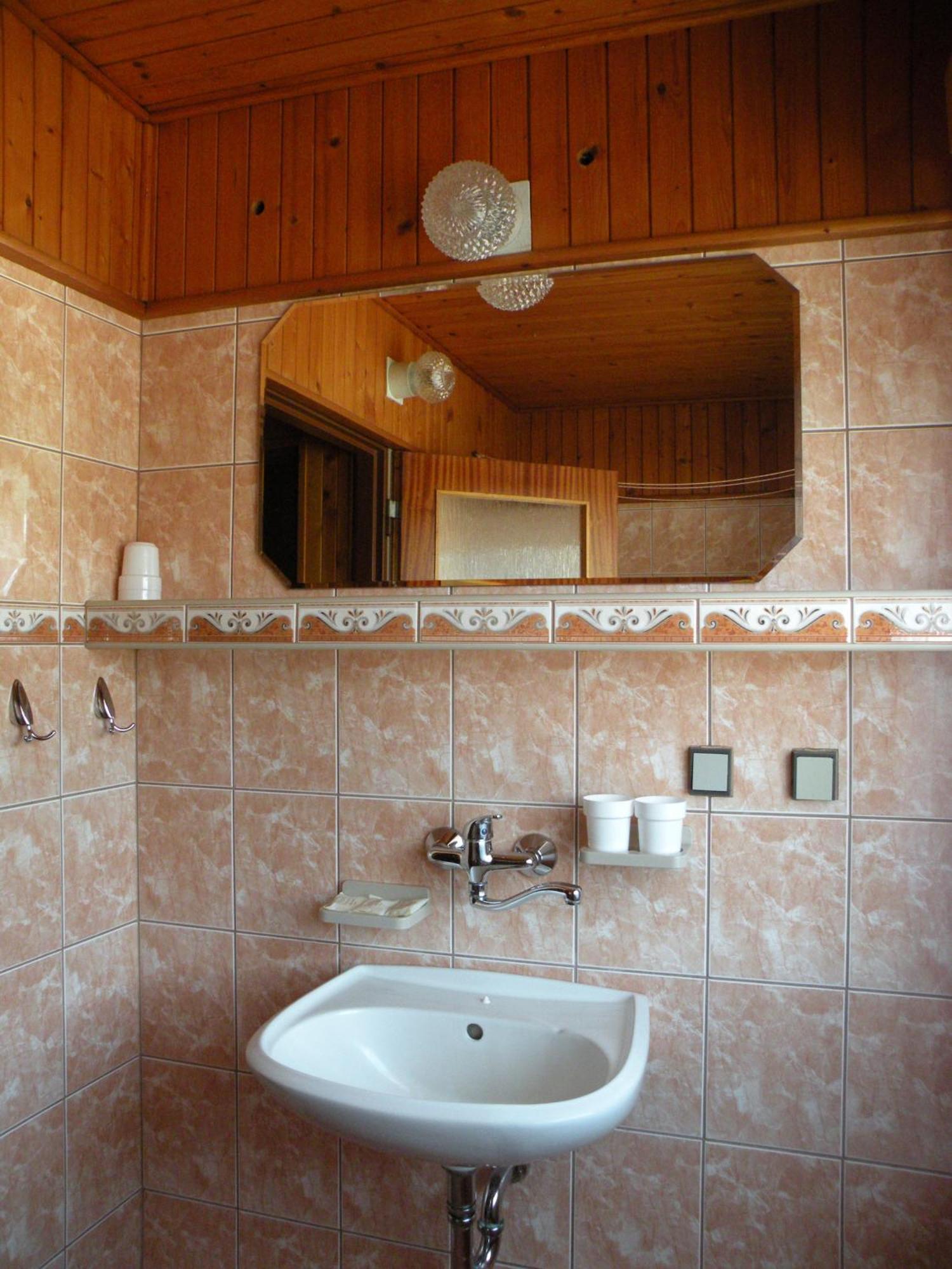 Hotel Lesni Dum Janské Lázně Chambre photo