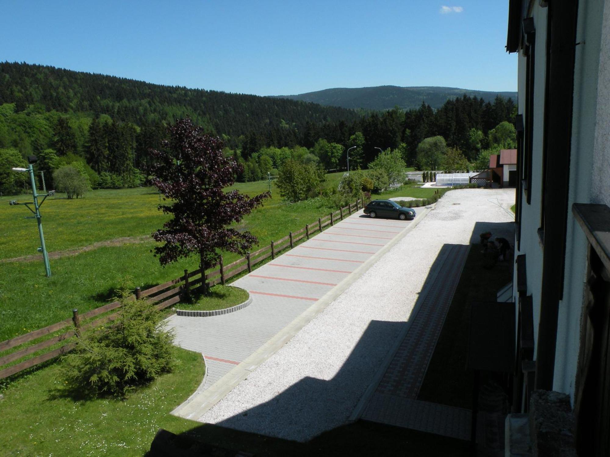 Hotel Lesni Dum Janské Lázně Extérieur photo