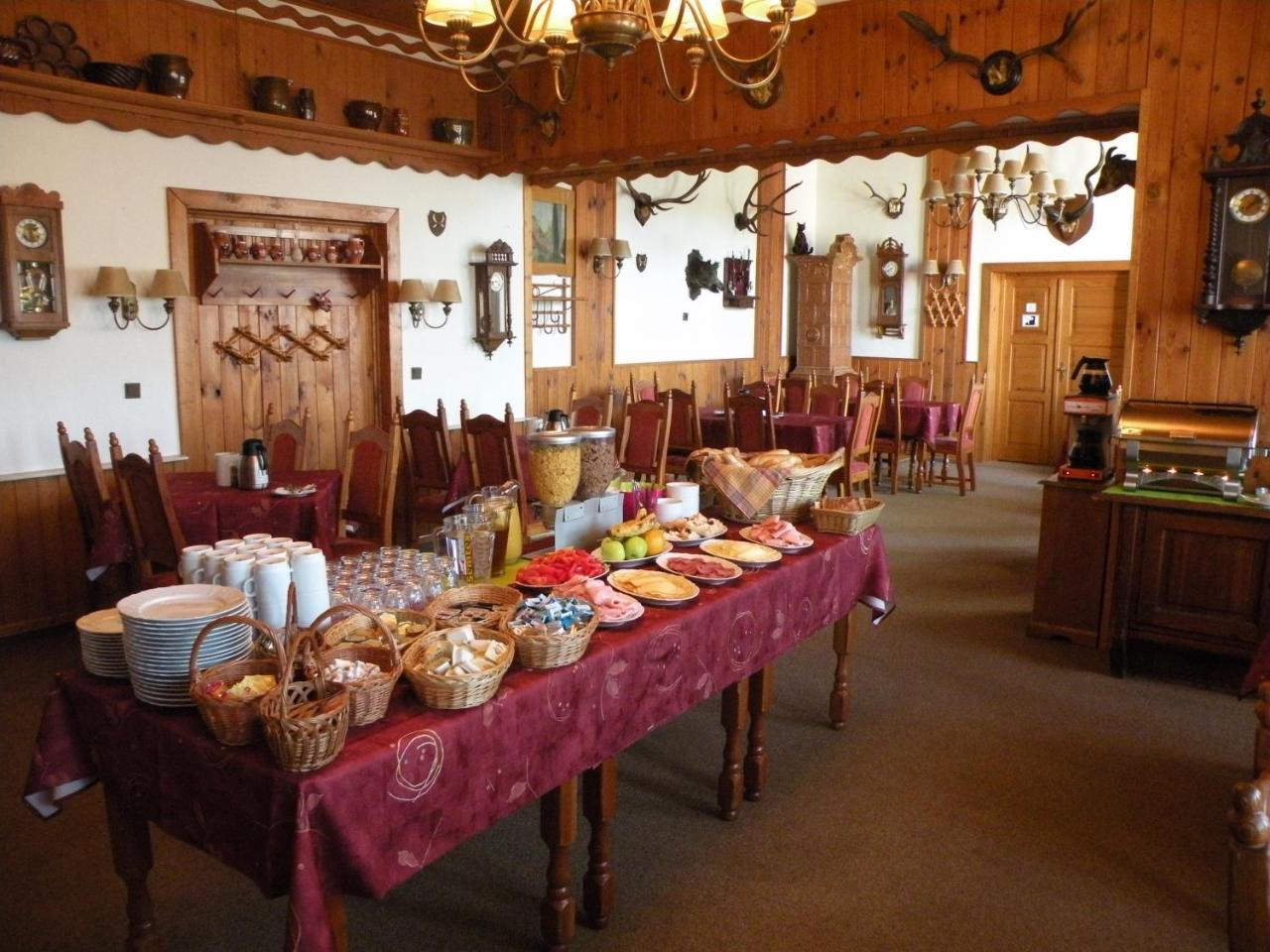 Hotel Lesni Dum Janské Lázně Extérieur photo